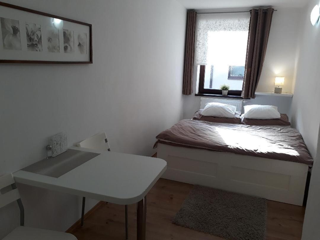 Ubytovanie City Apartman Тренчианске-Теплице Экстерьер фото
